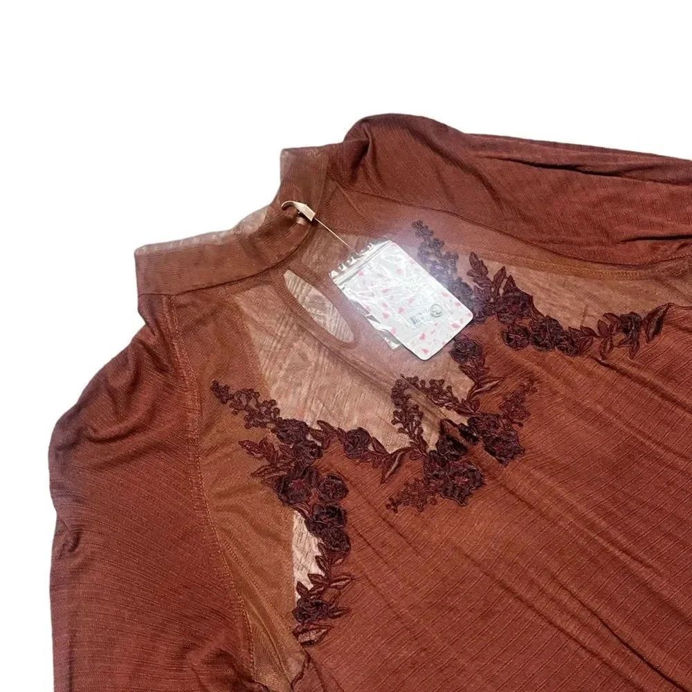 NWT women’s FREE PEOPLE Saheli Tunic in Woodlands Rust Brown Embroidered Top - Picture 5 of 11